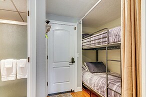 Romantic Ski Haven w/ Balcony: Brian Head Studio