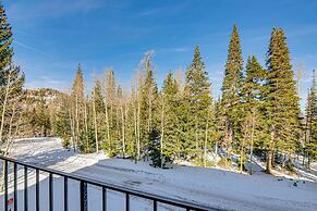 Romantic Ski Haven w/ Balcony: Brian Head Studio