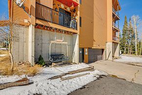Romantic Ski Haven w/ Balcony: Brian Head Studio