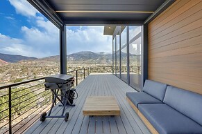 Modern Mtn-view Retreat, 18 Mi to Zion North