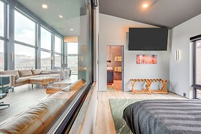 Modern Mtn-view Retreat, 18 Mi to Zion North