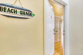 Walk to Beach: Coastal Carolina Home w/ Decks!