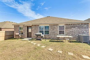 OKC Area Home: 22 Mi to Downtown