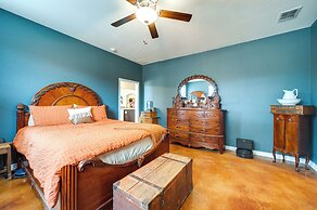 Family-friendly Johnson City Home Near State Parks