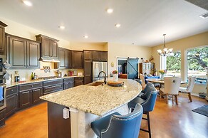 Family-friendly Johnson City Home Near State Parks