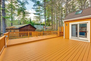 Walk to White Lake State Park: Gem w/ Ski Locker!