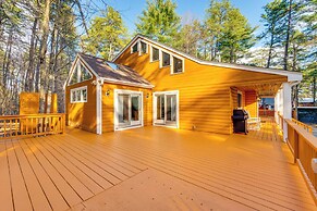 Walk to White Lake State Park: Gem w/ Ski Locker!
