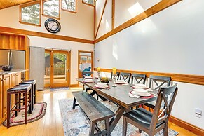 Walk to White Lake State Park: Gem w/ Ski Locker!