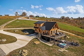 Stunning Hilham Home w/ Hot Tub, Views & Fire Pit!