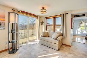 1 Mi to Story Land: Spacious Home w/ Mtn Views!