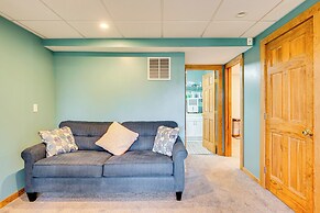 1 Mi to Story Land: Spacious Home w/ Mtn Views!