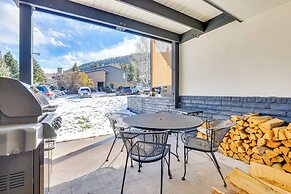 Between Beaver Creek & Vail: Modern Condo w/ View!