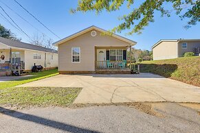 Walk to Downtown & Coffee Shop: Thomasville Escape