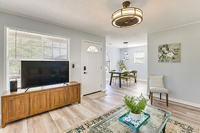 Walk to Downtown & Coffee Shop: Thomasville Escape