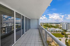 Unforgettable Waterside Next to Art Basel Context