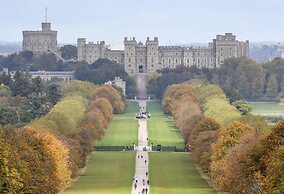 Chic Studio in Bracknell at Convenient Location