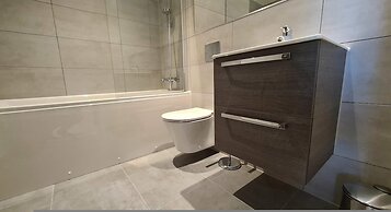 Chic Studio in Bracknell at Convenient Location