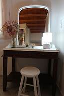 Villa Rouvis With Outdoor Hot Tub