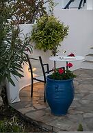 Sunset Beach House With two Bedrooms