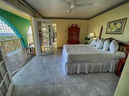 Villa Isabella Discovery Bay