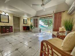 Villa Isabella Discovery Bay