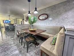 Villa Isabella Discovery Bay