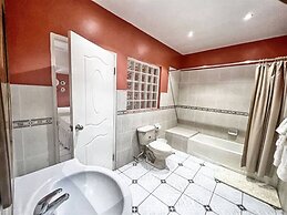 Villa Isabella Discovery Bay