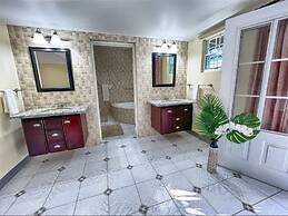 Villa Isabella Discovery Bay