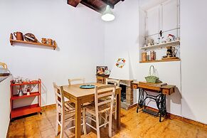 Spanish Steps Spacious Apartment