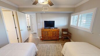 Beach House 202a 2 Bedroom Condo