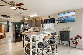 Lazy Lagoon 1 Bedroom Home