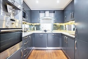 Chizzy Superior One Bed Apartment