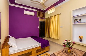Goroomgo Shree Ram Homestay Niwari