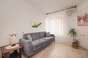 Viva - 2 bedroom apt in city centar