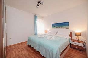 Viva - 2 bedroom apt in city centar