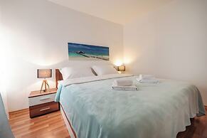 Viva - 2 bedroom apt in city centar