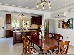 Villa Allegra in Tzamarelata