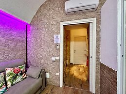 Window in the Stone Naples