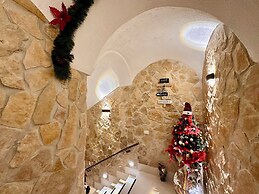 Window in the Stone Naples