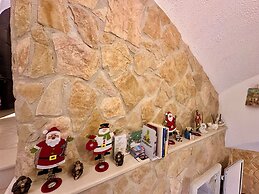 Window in the Stone Naples