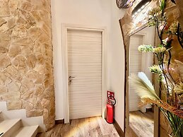 Window in the Stone Naples