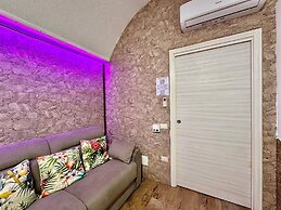 Window in the Stone Naples