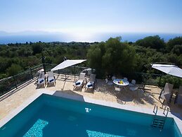 Villa Mandola in Tzamarelata