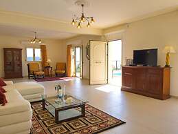 Villa Mandola in Tzamarelata