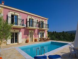 Villa Mandola in Tzamarelata