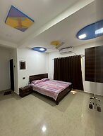 Nadkar Holiday Inn