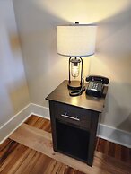 Historic Griffin Hotel