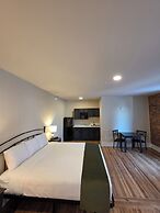 Historic Griffin Hotel