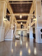 Historic Griffin Hotel