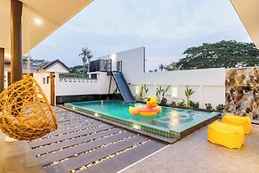 Full moon Bay hua hin Cha-am